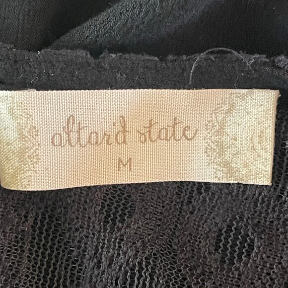 Altar'd State Black Floral Embroidered Top Lace Yoke Size M Boho Peasant Gypsy - Picture 9 of 10